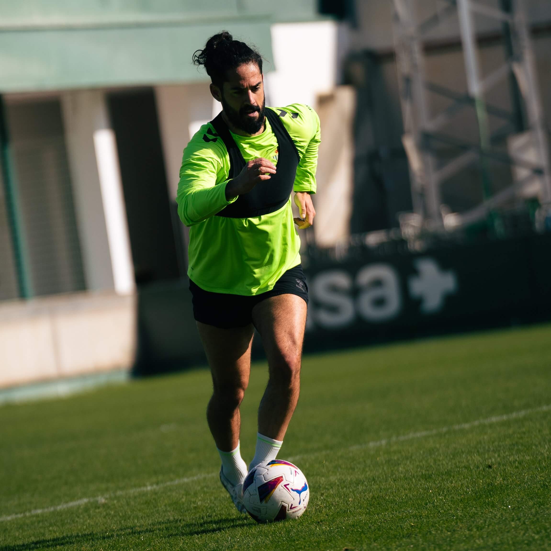 Isco Alarcón, entrenando con el Betis (Fotos: RBB).