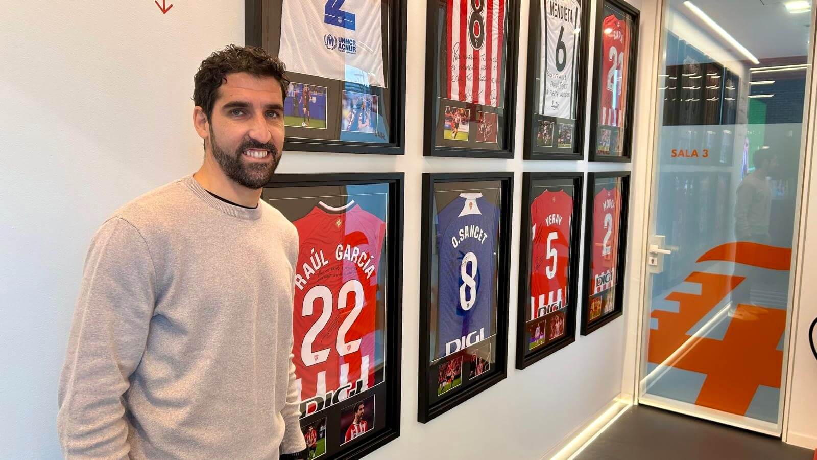 El exjugador del Athletic Club Raúl García, en el Centro Emen4sport (Foto: El Desmarque).