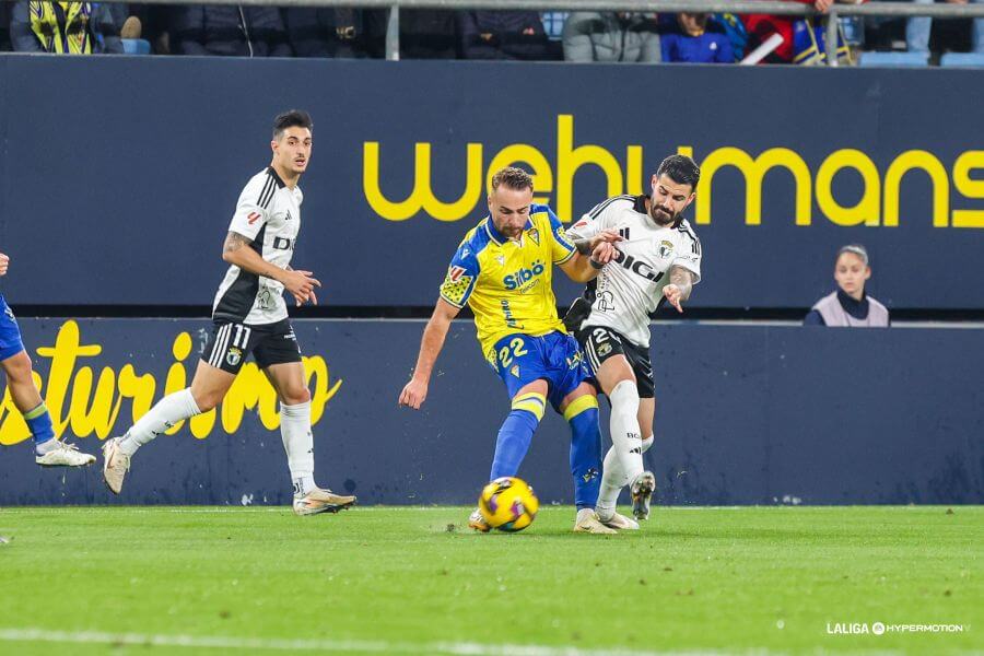 Ontiveros, en el Cádiz-Burgos (Foto: LALIGA).