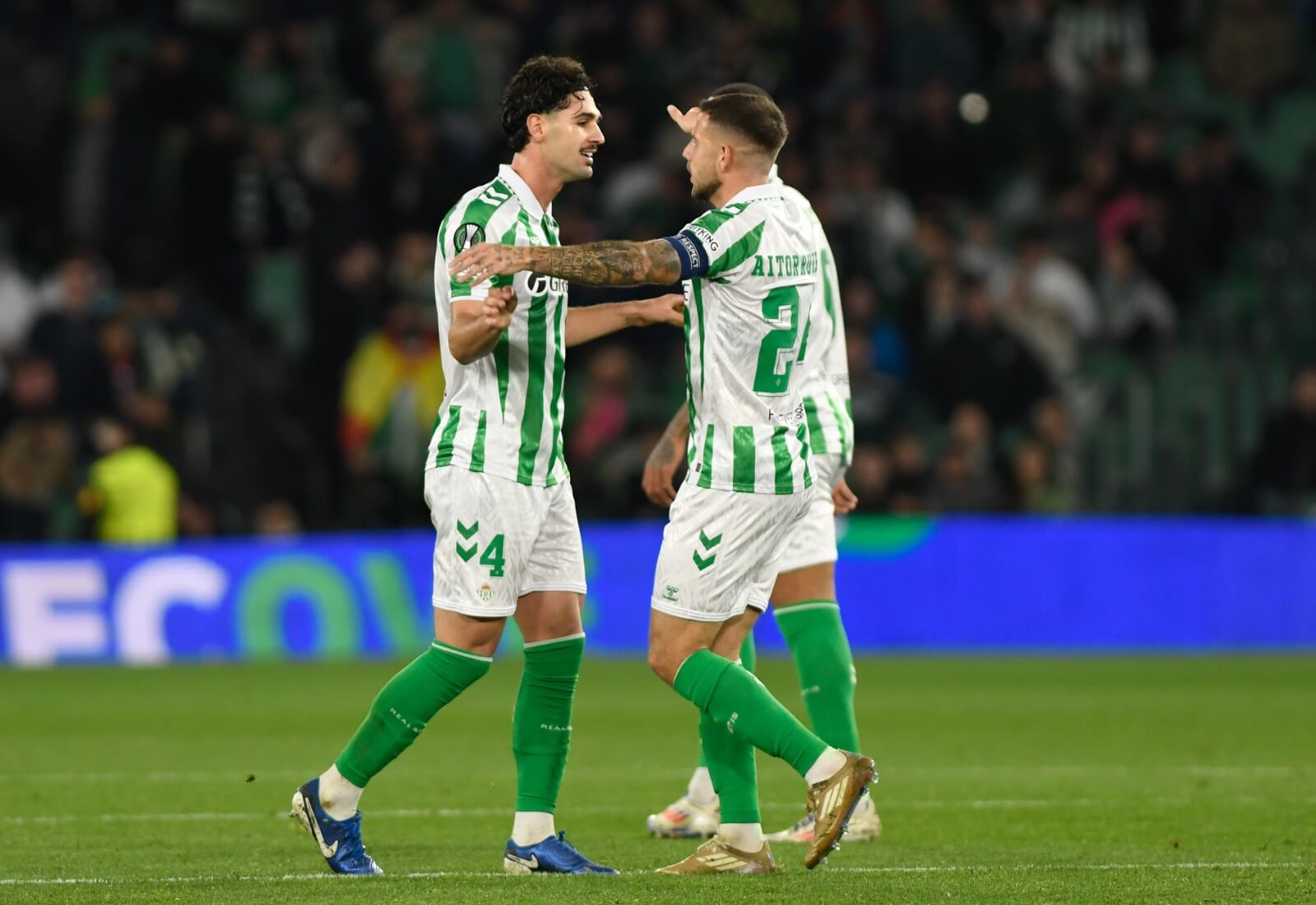 Johnny Cardoso celebra su gol al Helsinki (Foto: Kiko Hurtado)