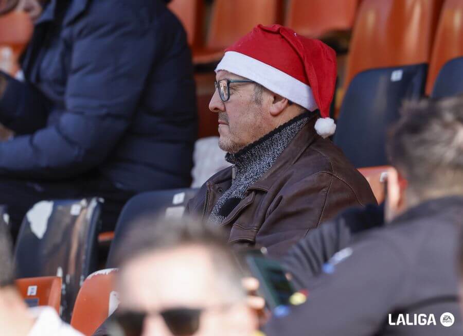 Ambiente navideño en Mestalla