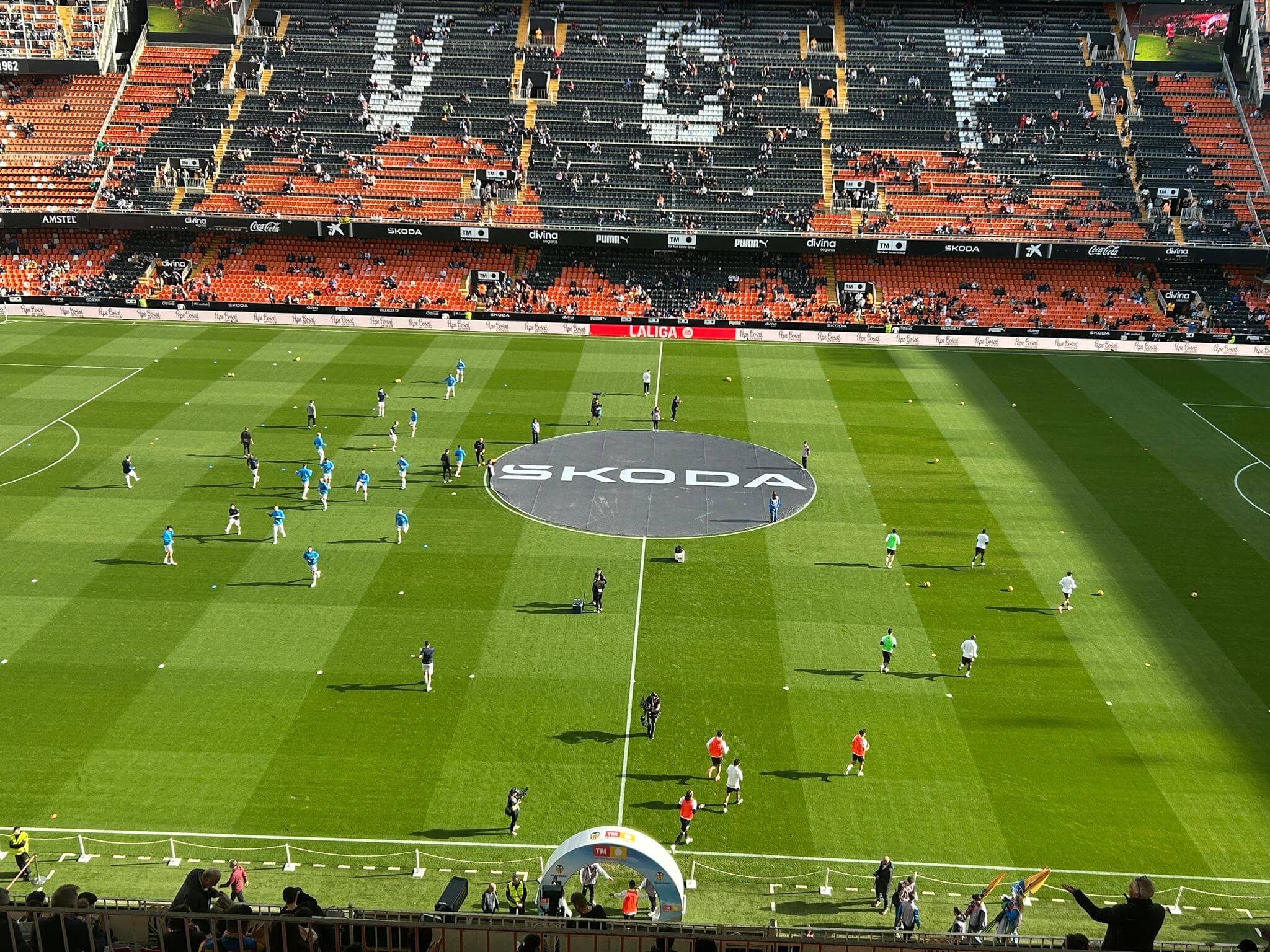 Mestalla por la mañana