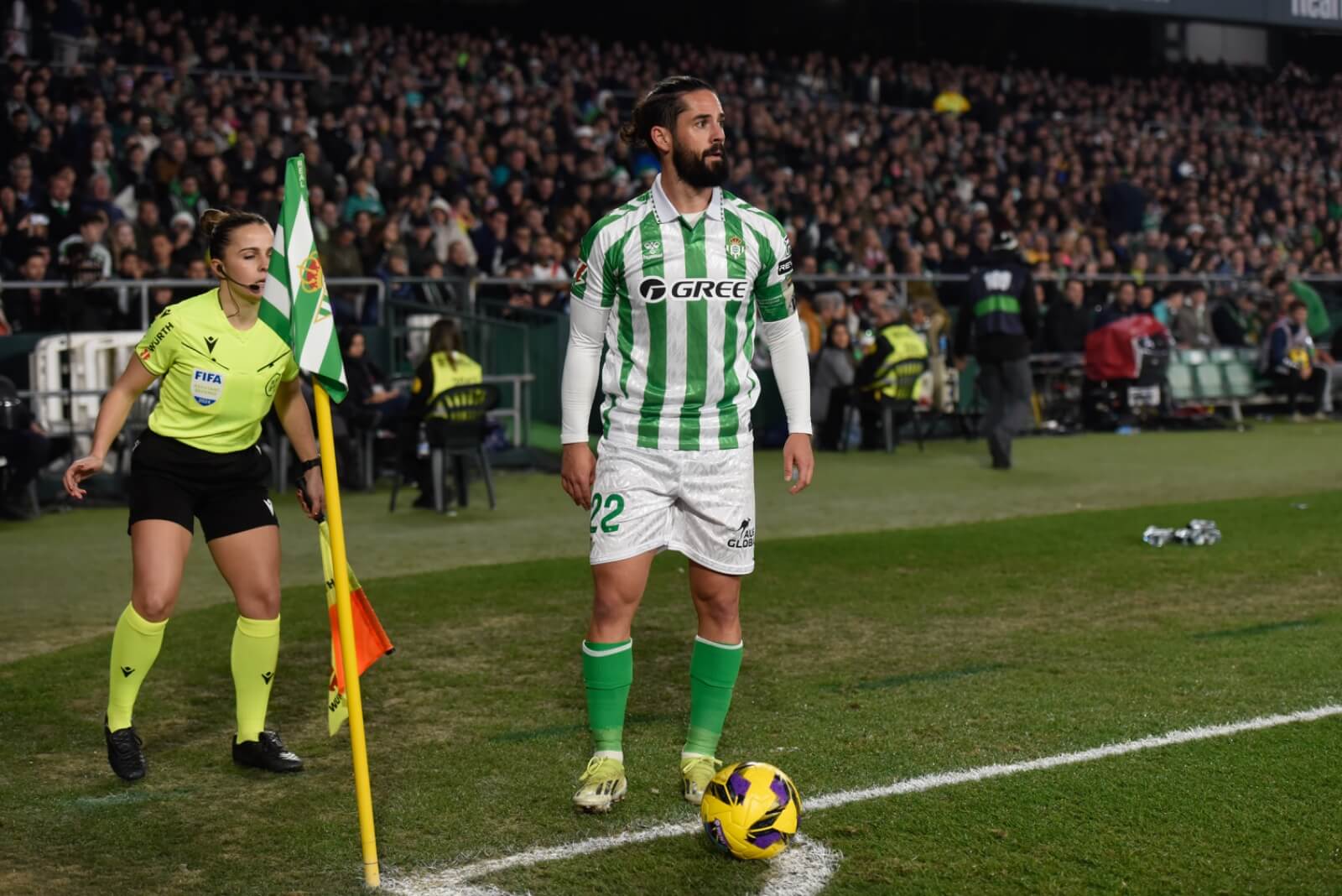 Isco Alarcón, contra el Rayo Vallecano (Foto: Kiko Hurtado)