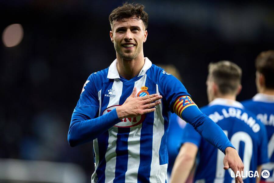 Javi Puado celebra su gol ante el Valladolid. (Foto: LALIGA)