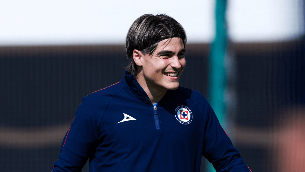 Luka Romero ya entrena con Cruz Azul (Foto: CFCA).