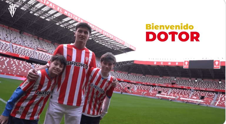 Carlos Dotor, nuevo jugador del Sporting.