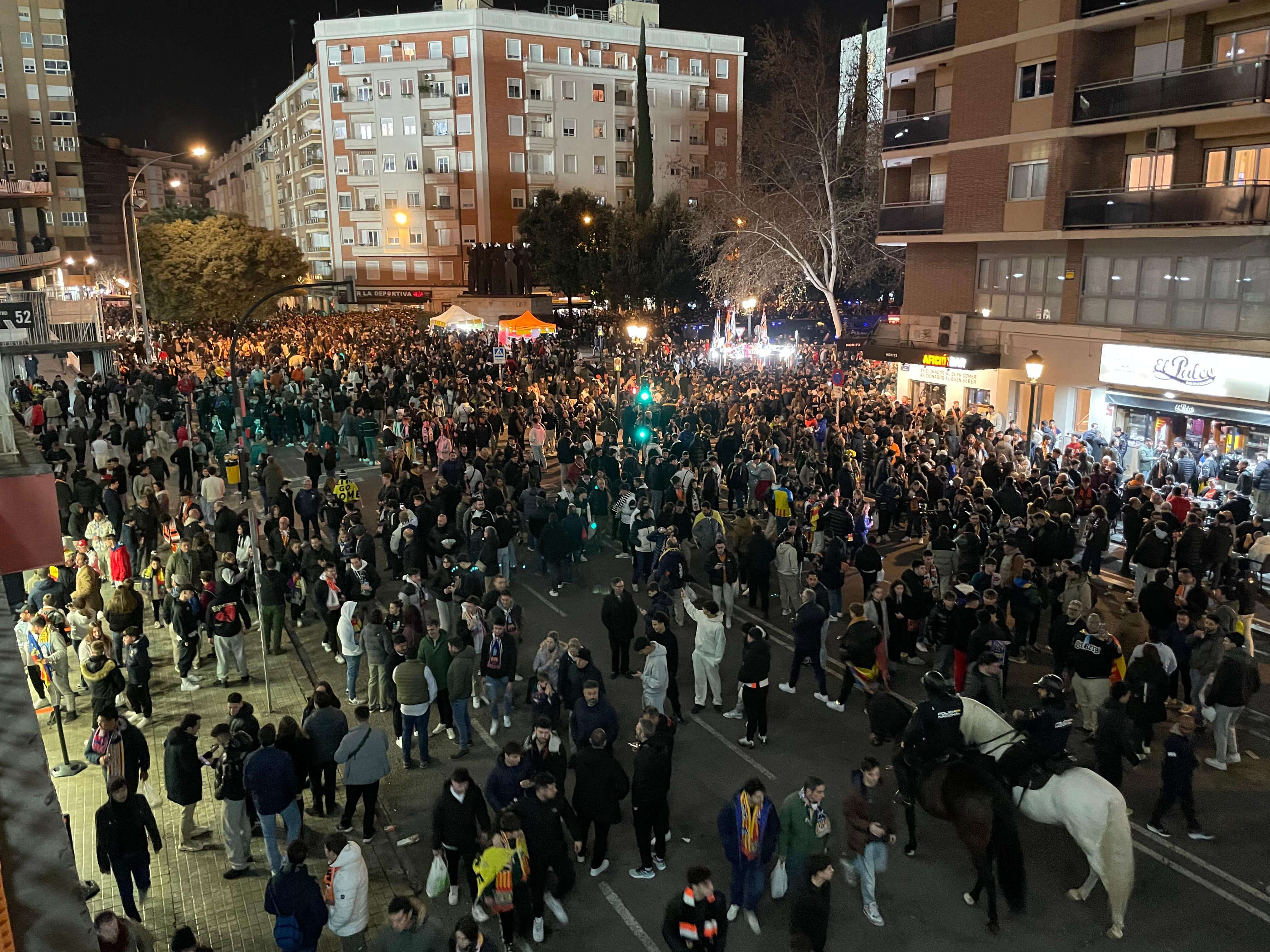 Ambientazo en Mestalla