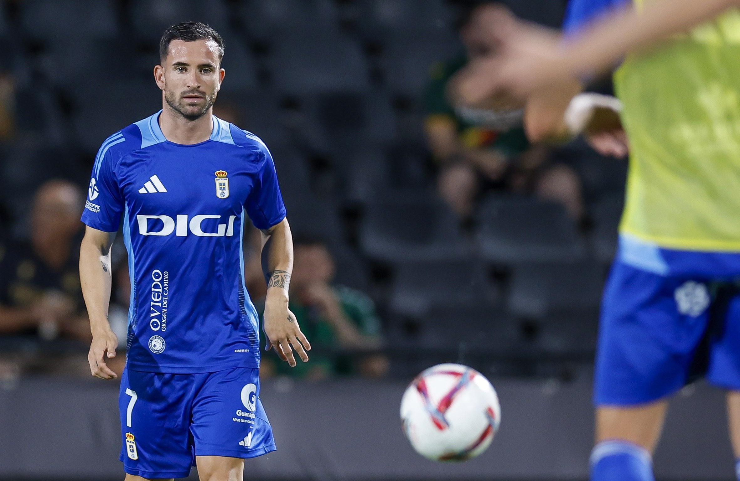 Sebas Moyano. con el Real Oviedo (Foto: LALIGA).