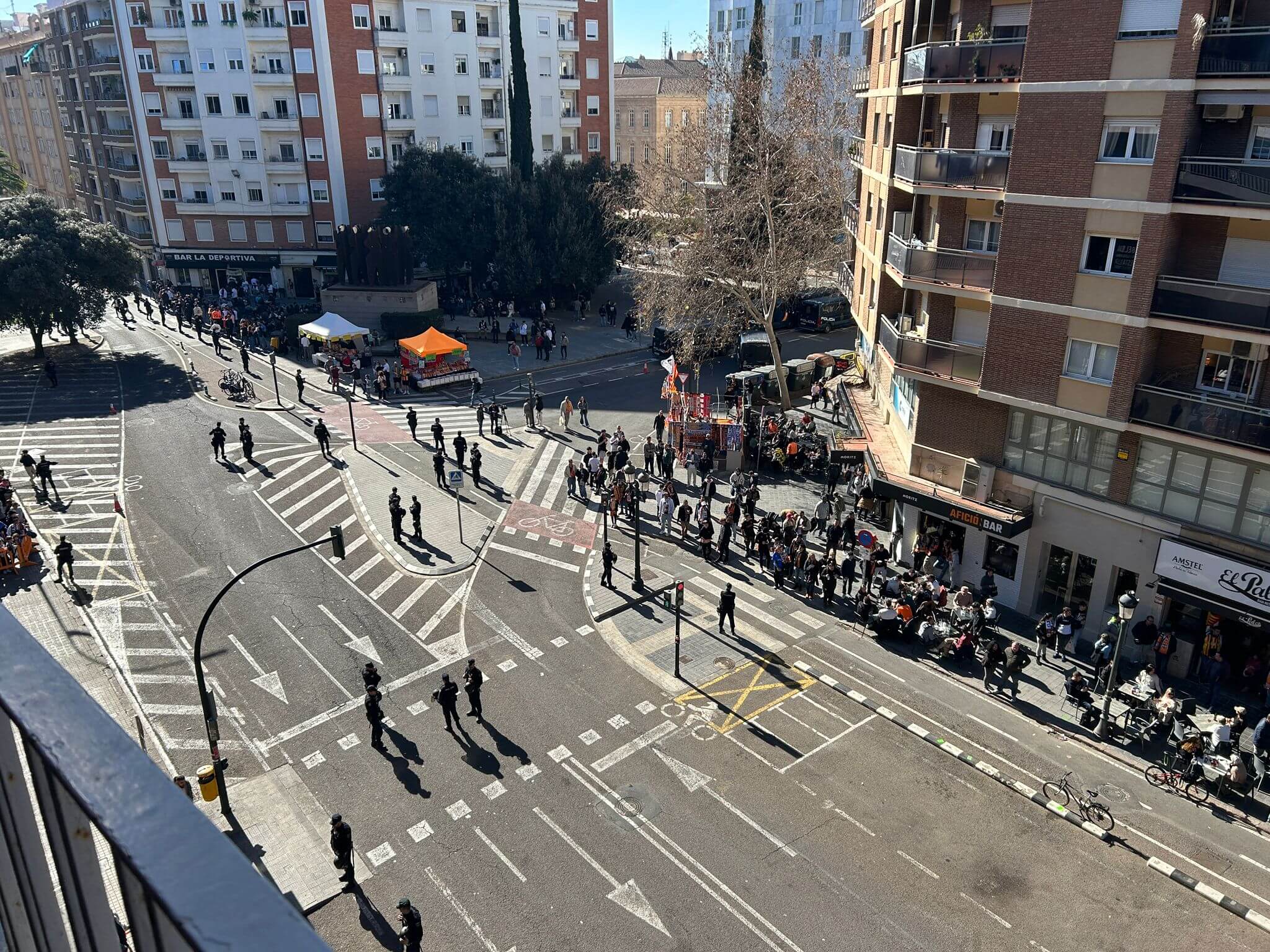 Ambiente relajado en Mestalla