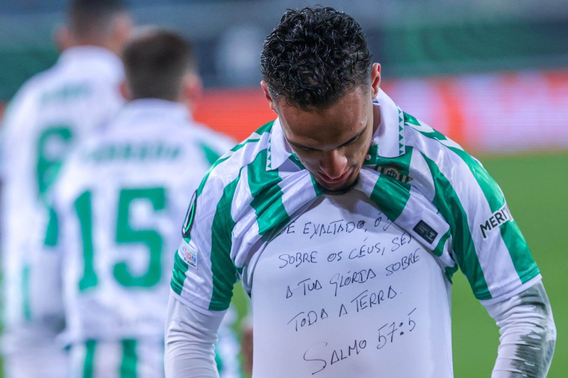 Antony, celebrando su gol ante el Gante (Foto: EFE). 