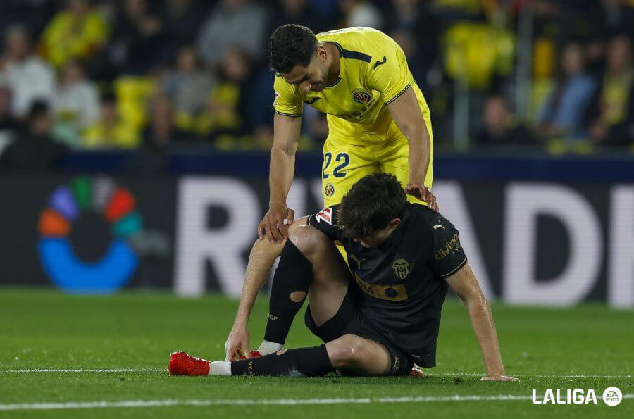 Javi Guerra, ante el Villarreal CF (Foto: LALIGA).