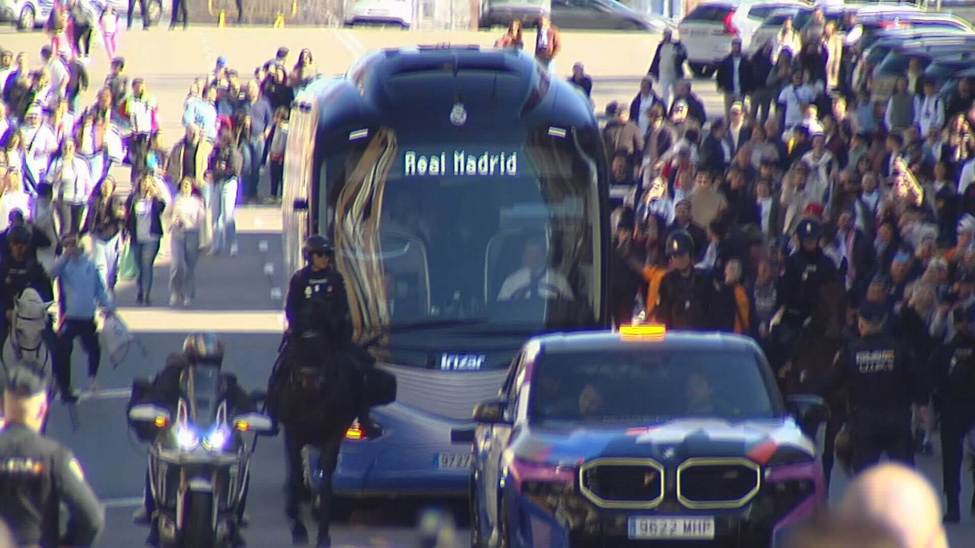 El Madrid llegando al Bernabéu antes del partido contra el Girona