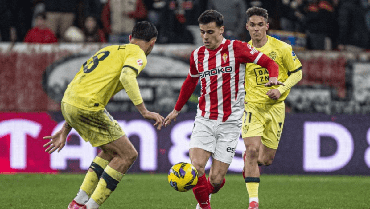 Nacho Méndez, durante un partido con el Sporting (Foto: LaLiga).