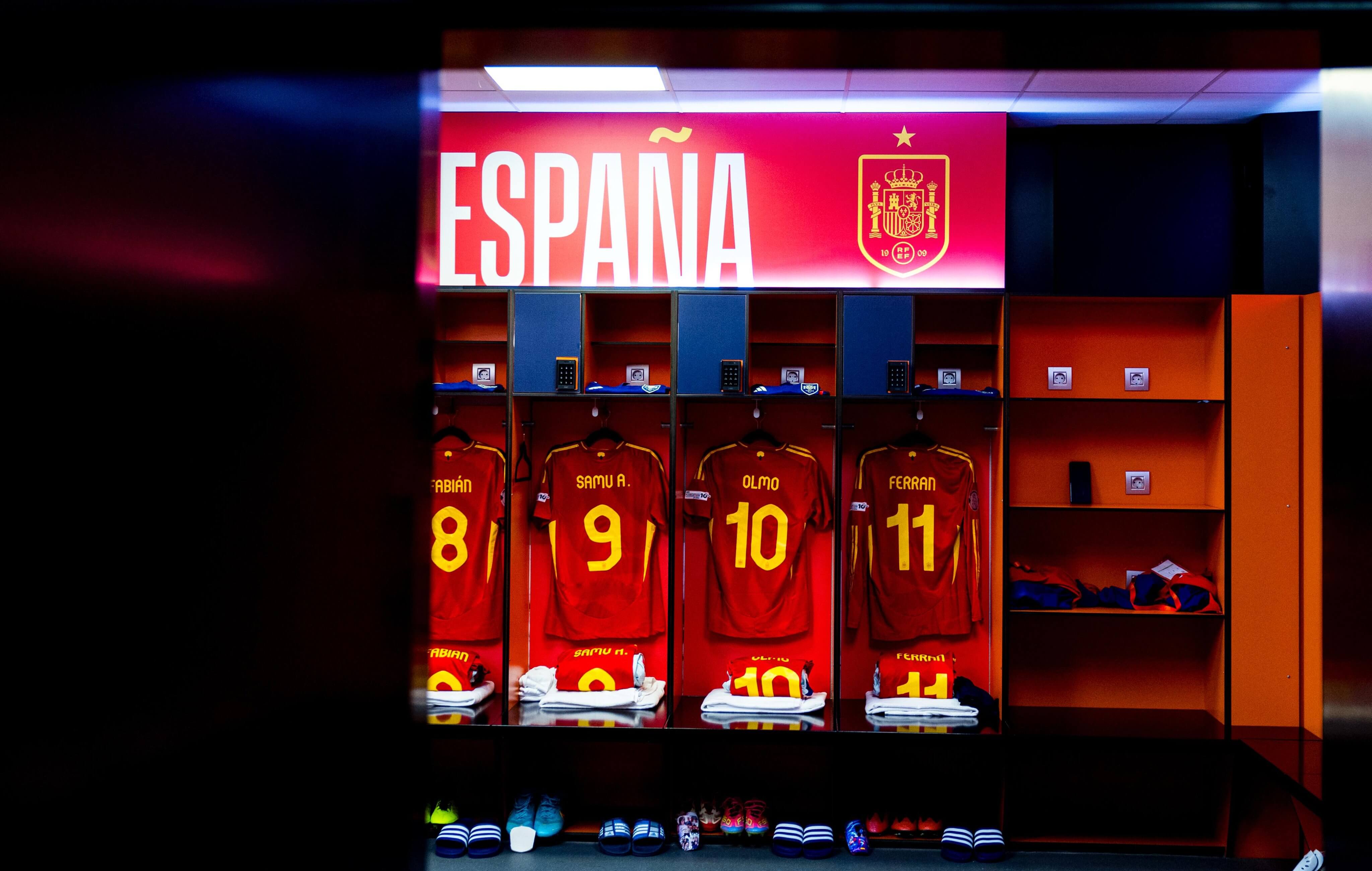 El vestuario de España en Mestalla (RFEF)