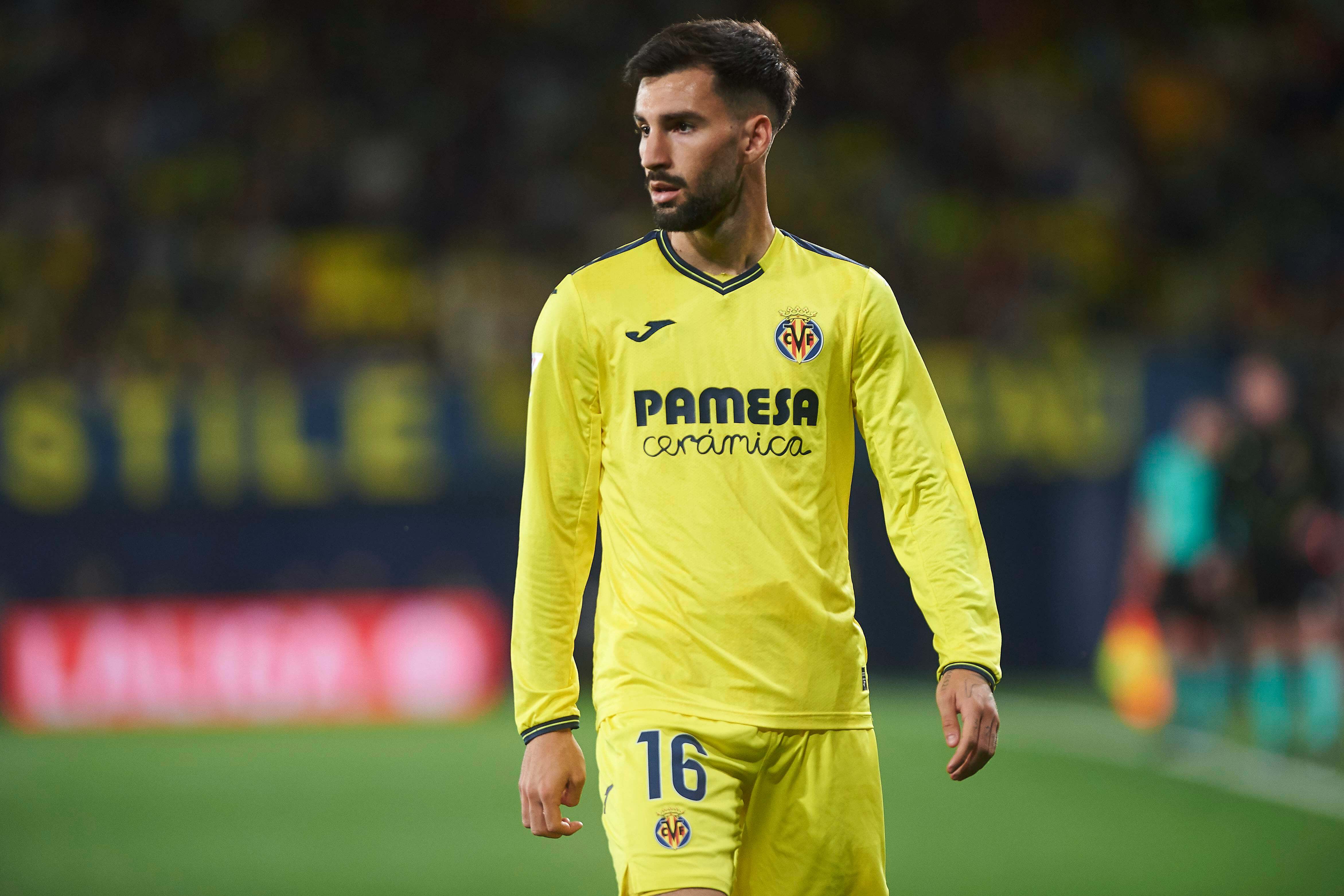 Álex Baena, en un partido del Villarreal (Foto: Cordon Press).