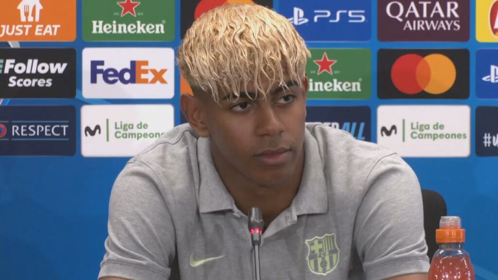 Lamine Yamal, en rueda de prensa (Barça One)
