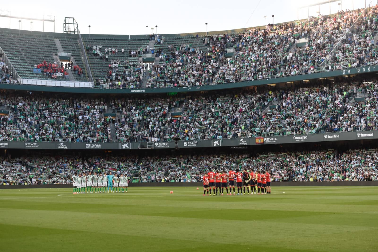 El Benito Villamarín, en el Betis-Osasuna (Foto: Kiko Hurtado).