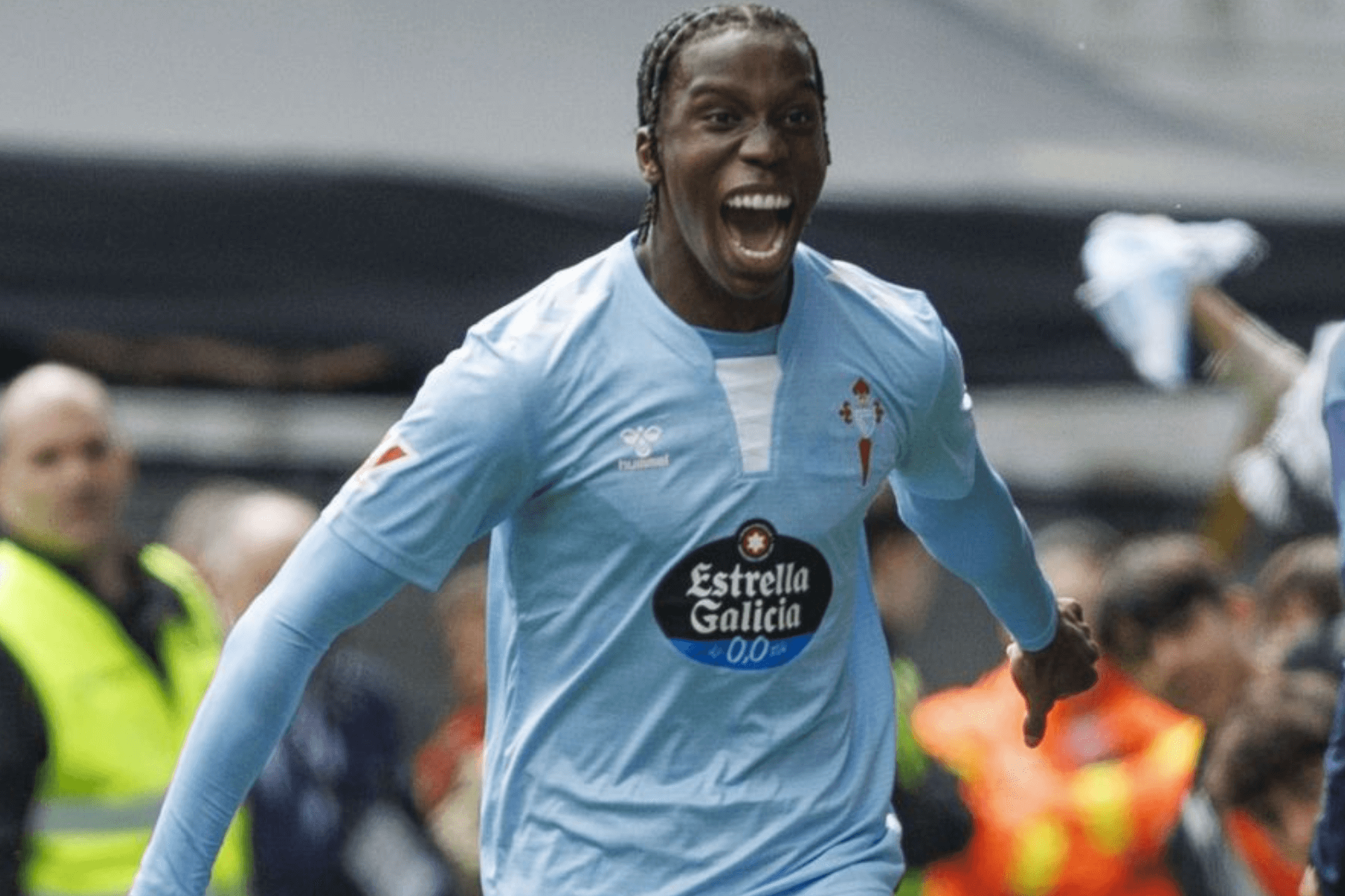 Ilaix Moriba celebra su gol al Sevilla (Foto: LaLiga).
