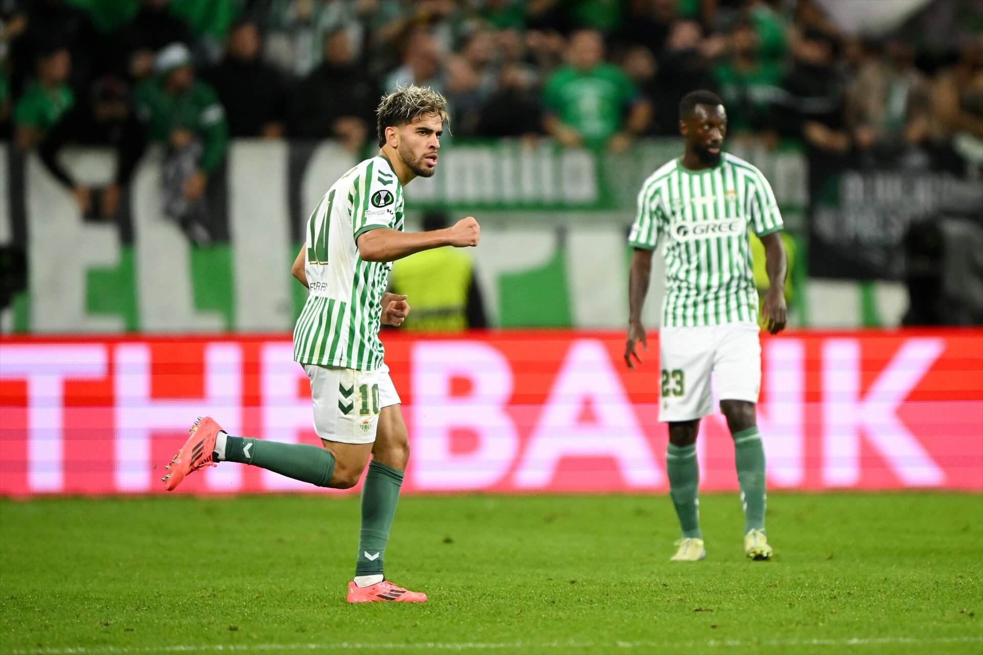 Ez Abde celebra su gol al Chelsea (Foto: Europa Press)