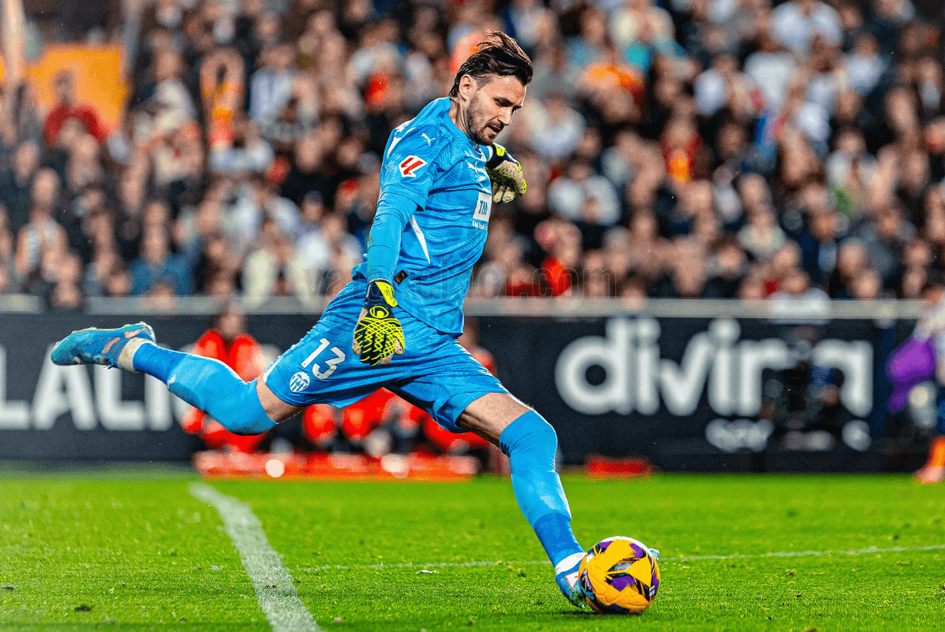 Stole Dimitrievski (Foto: Valencia CF)