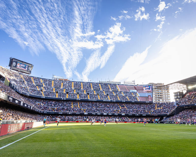 Mestalla libre de pipas (Foto: Valencia CF)