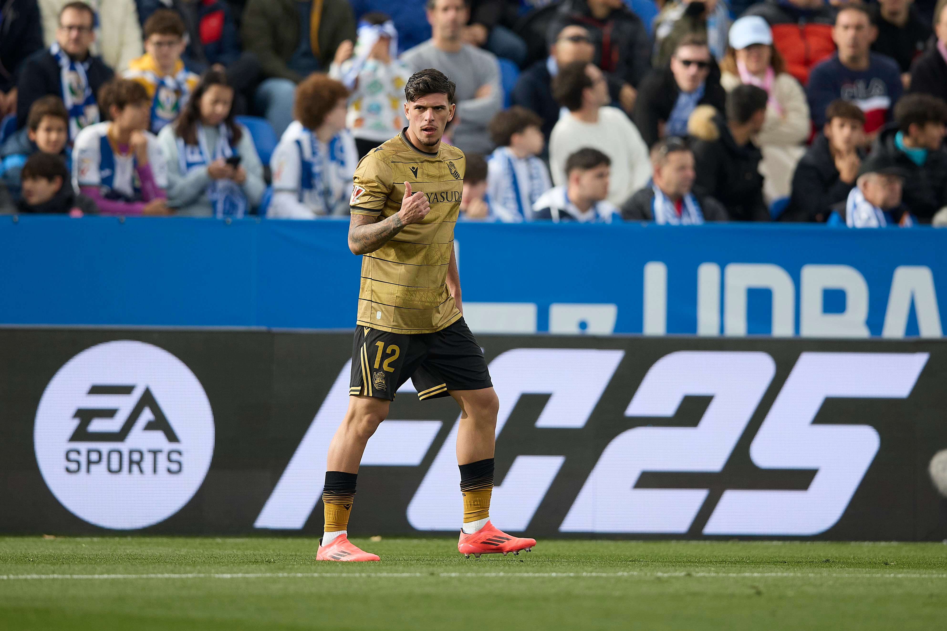 Javi López con la Real Sociedad en Butarque. (Foto: Cordon Press)