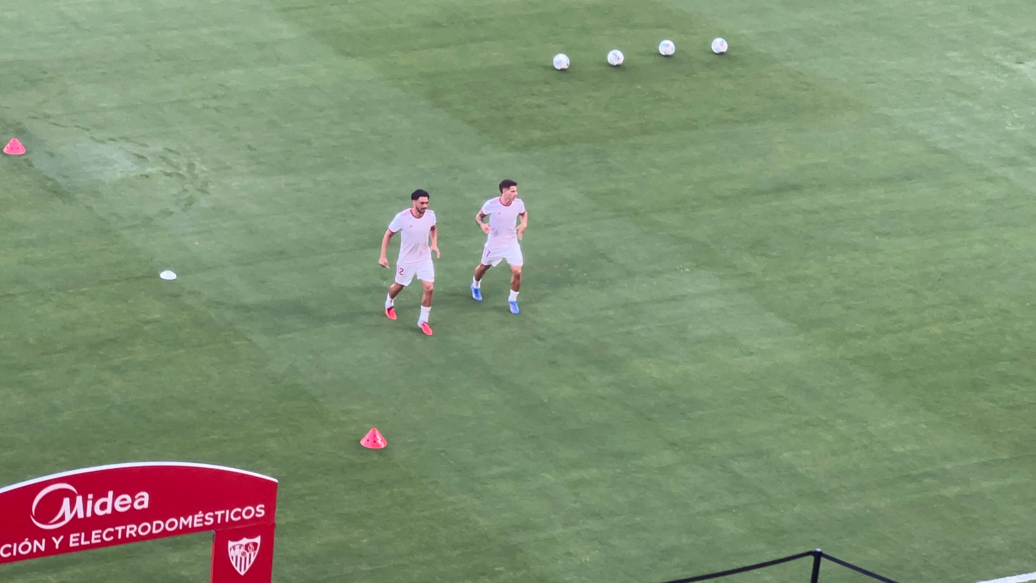 Suazo y Alfon, antes del Sevilla-Getafe.