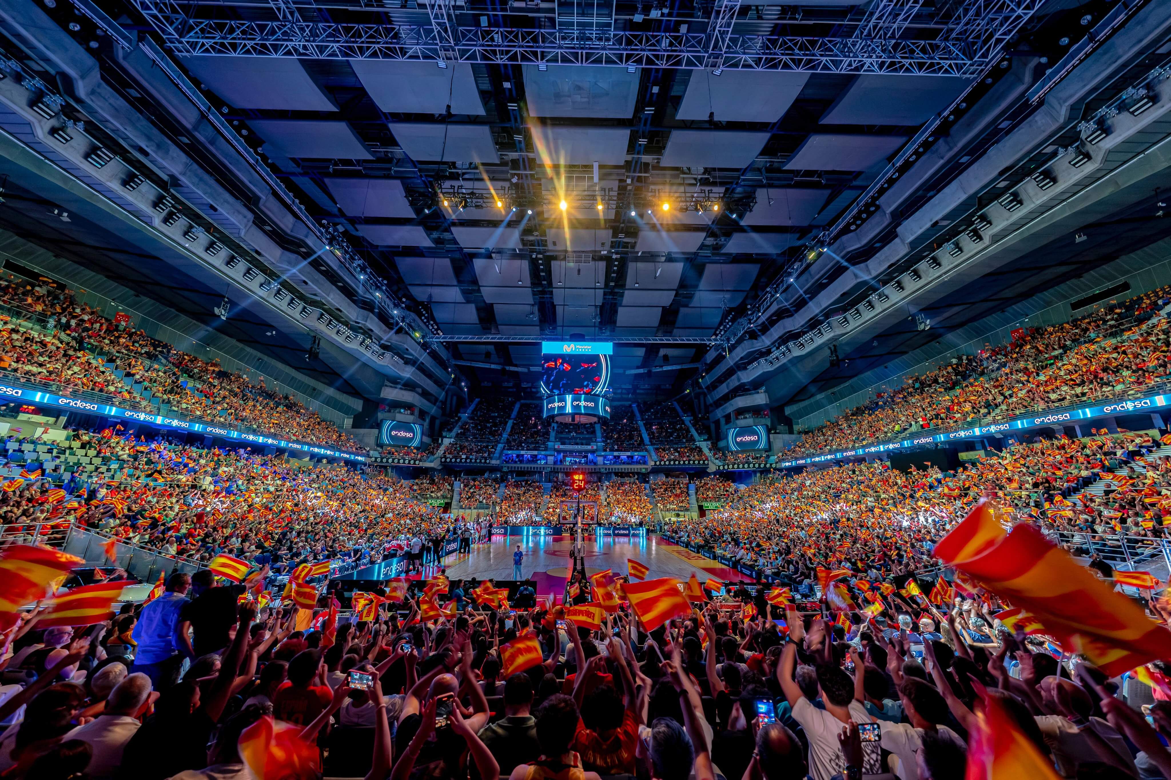 La afición española. (@BaloncestoESP)