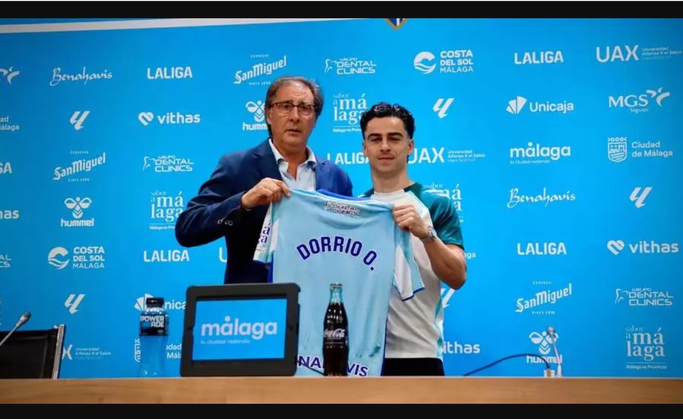 Josué Dorrio, durante su presentación con el Málaga (Foto: MCF).