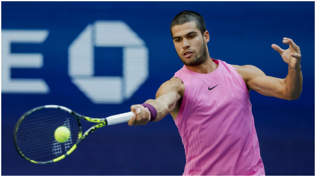 Carlos Alcaraz, durante la semifinal del US Open contra Djokovic. (EFE)