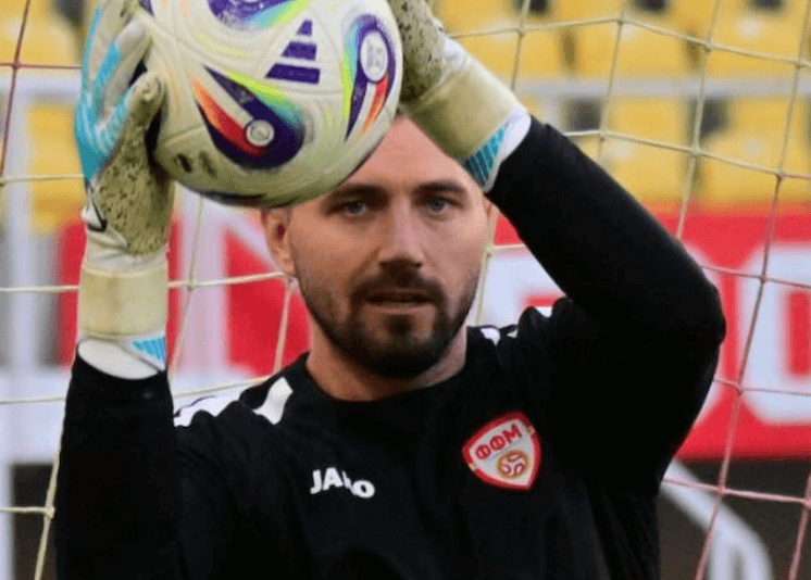 Stole Dimitrievski con Macedonia (Foto: Instagram Stole)