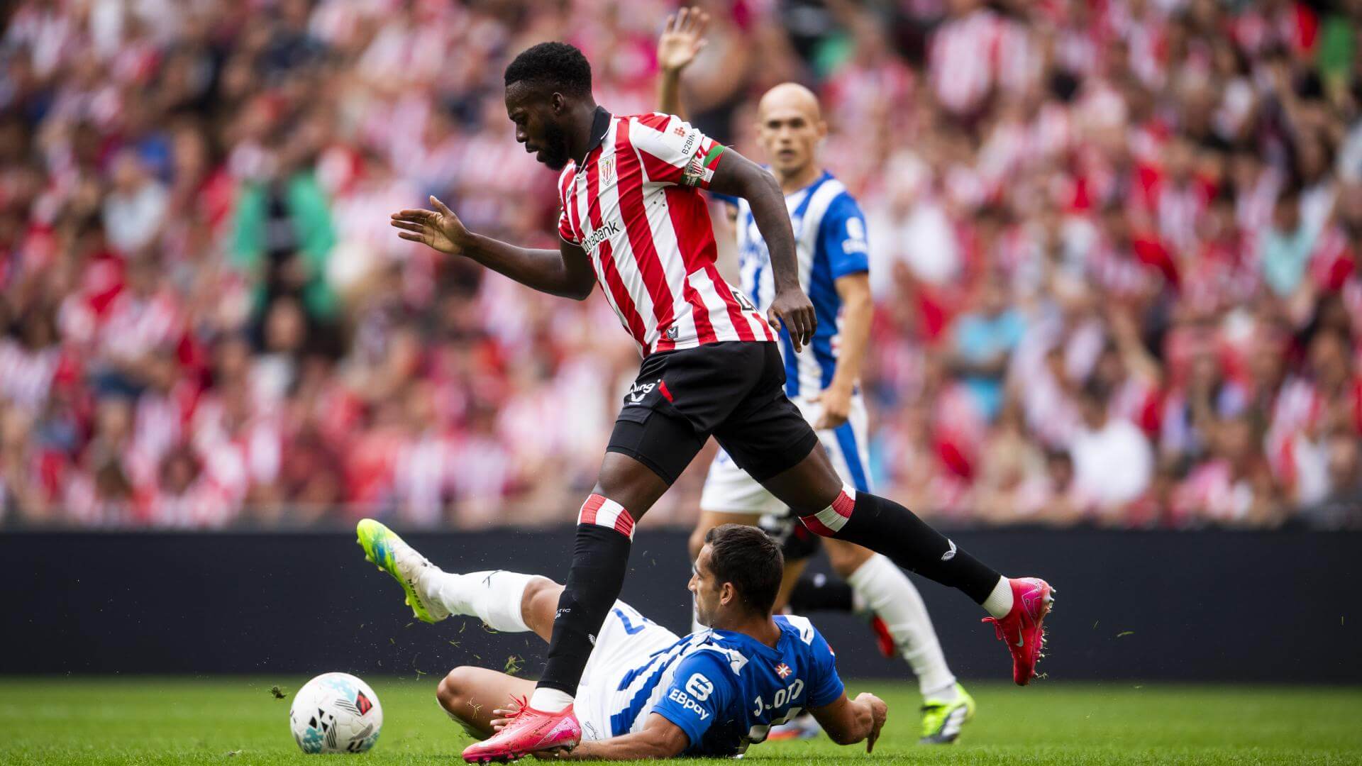 Iñaki Williams ante el Alavés en San Mamés (Foto: Athletic Club).