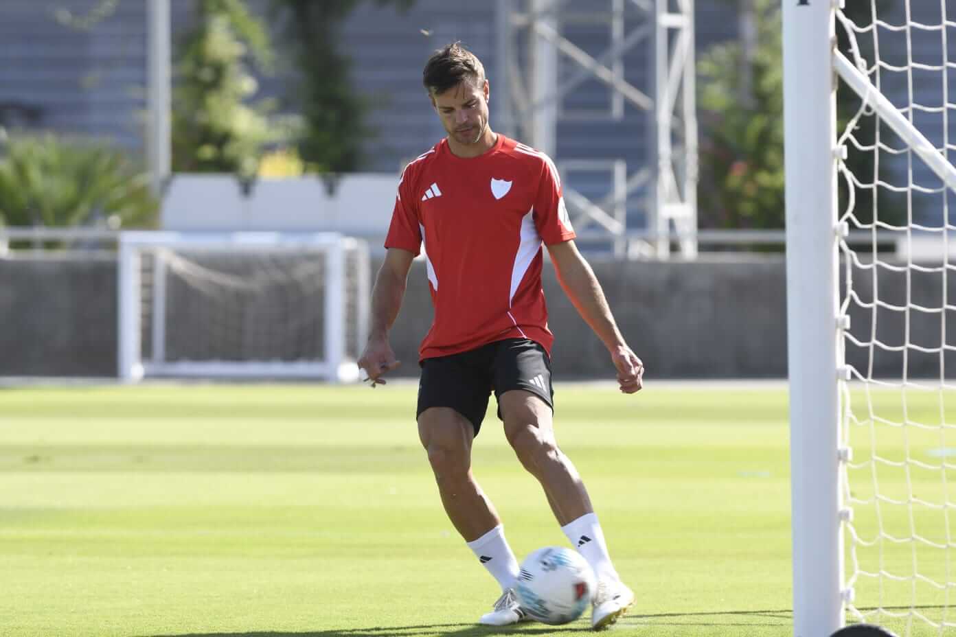 César Azpilicueta, en la sesión del miércoles (Foto: Kiko Hurtado).
