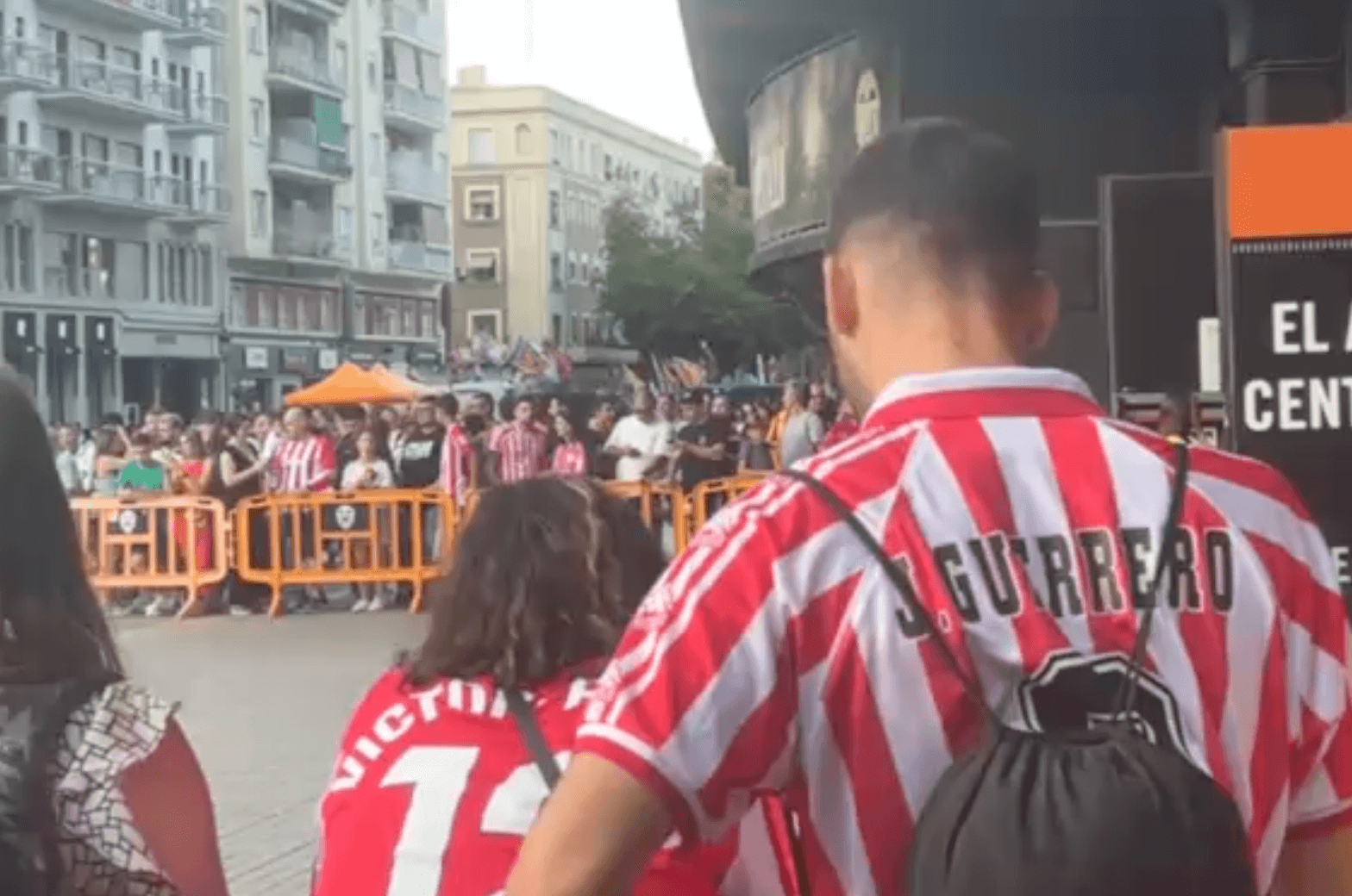 Afición del Athletic en Mestalla