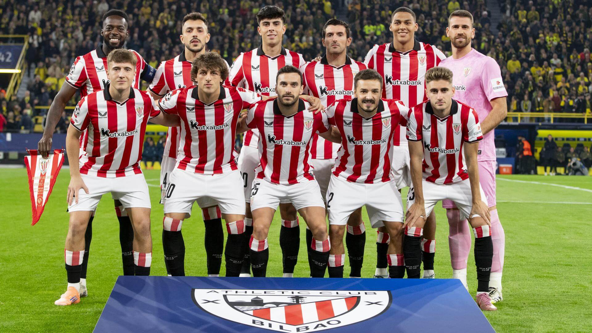 Este es el once que sacaba Ernesto Valverde ante el Borussia Dortmund en la Champions League (Foto: