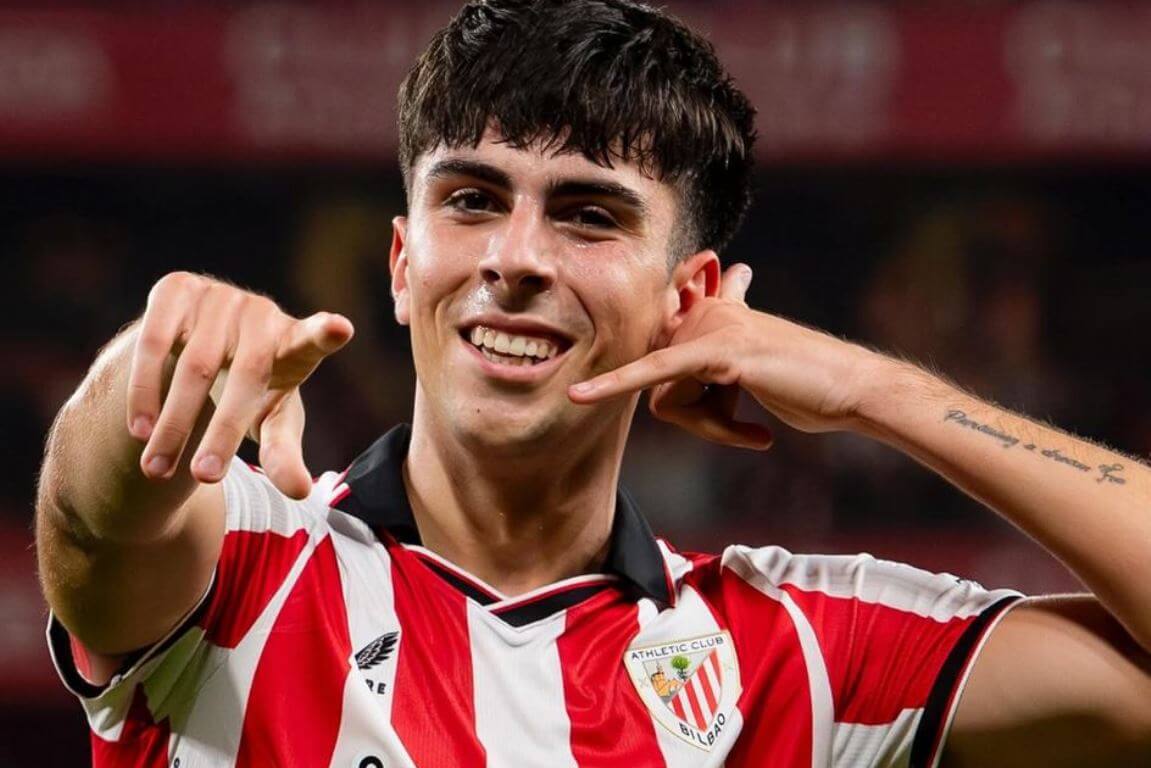 Dedicatoria del gol de Alex Rego en San Mamés ante el Mallorca (Foto: Athletic Club).