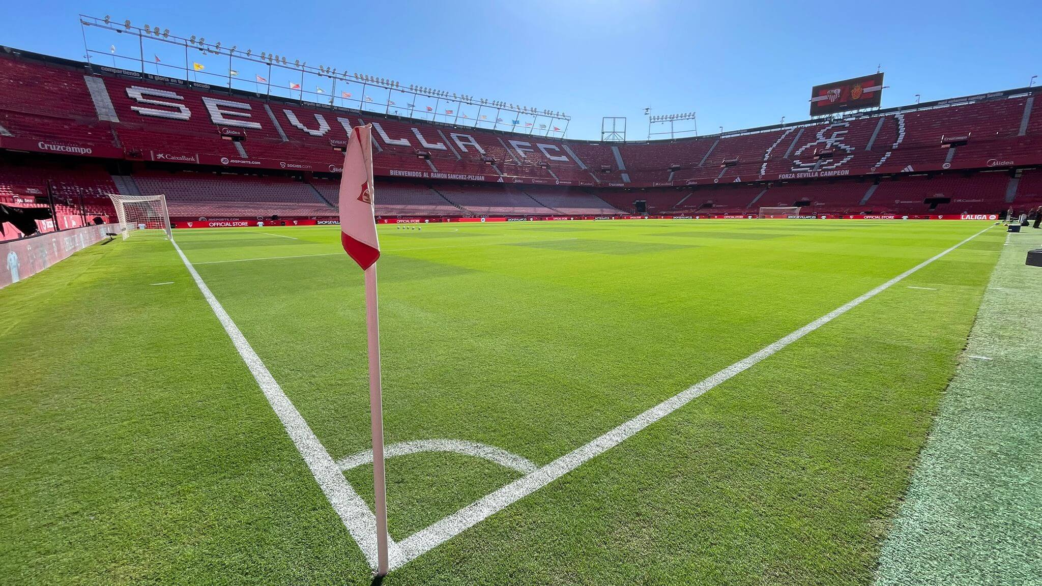 El Sánchez-Pizjuán, preparado para el Sevilla-Mallorca (Foto: Kiko Hurtado).