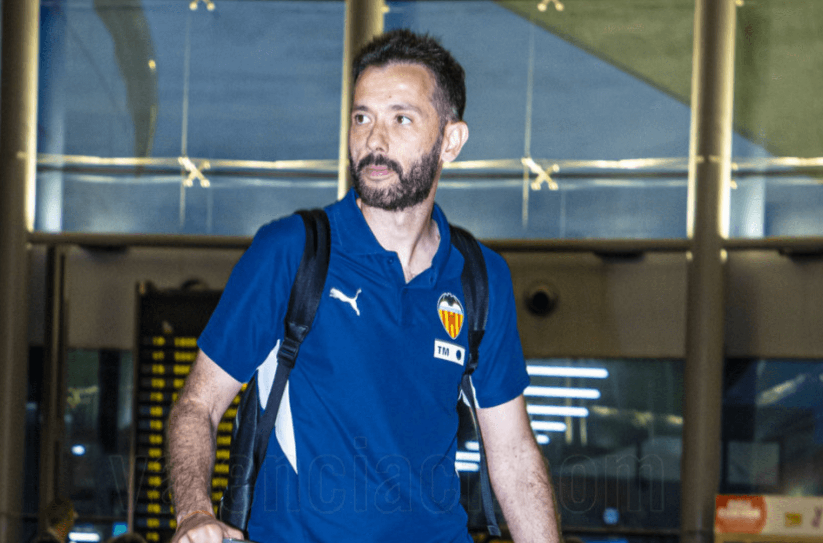 Carlos Corberán y la convocatoria del Valencia CF (Foto: Valencia CF)
