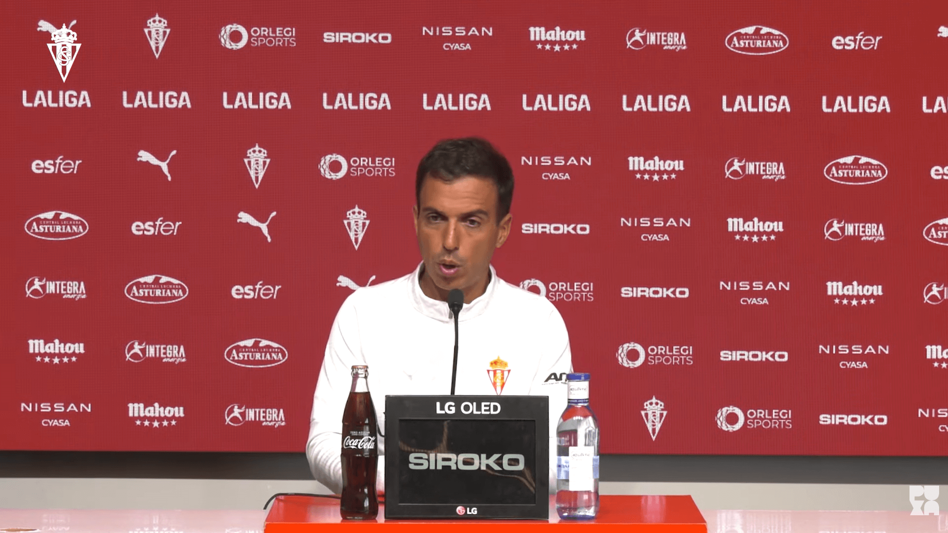 Borja Jiménez, en rueda de prensa del Sporting.