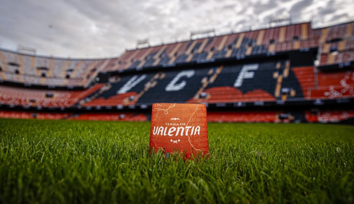 Brazalete que llevará Gayà ante el Vilarreal CF