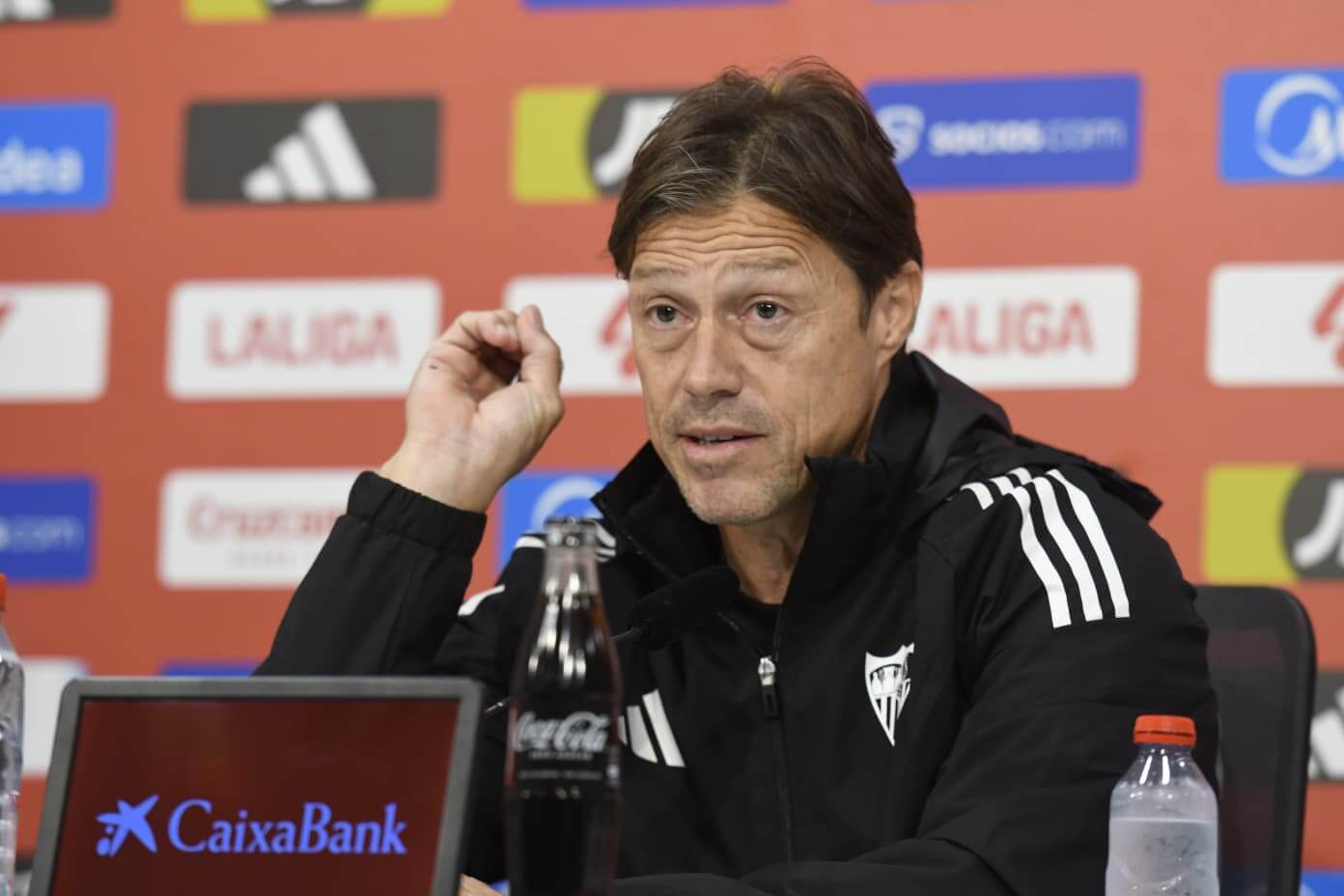 Matías Almeyda, en la rueda de prensa previa al Atlético-Sevilla (Foto: Kiko Hurtado).