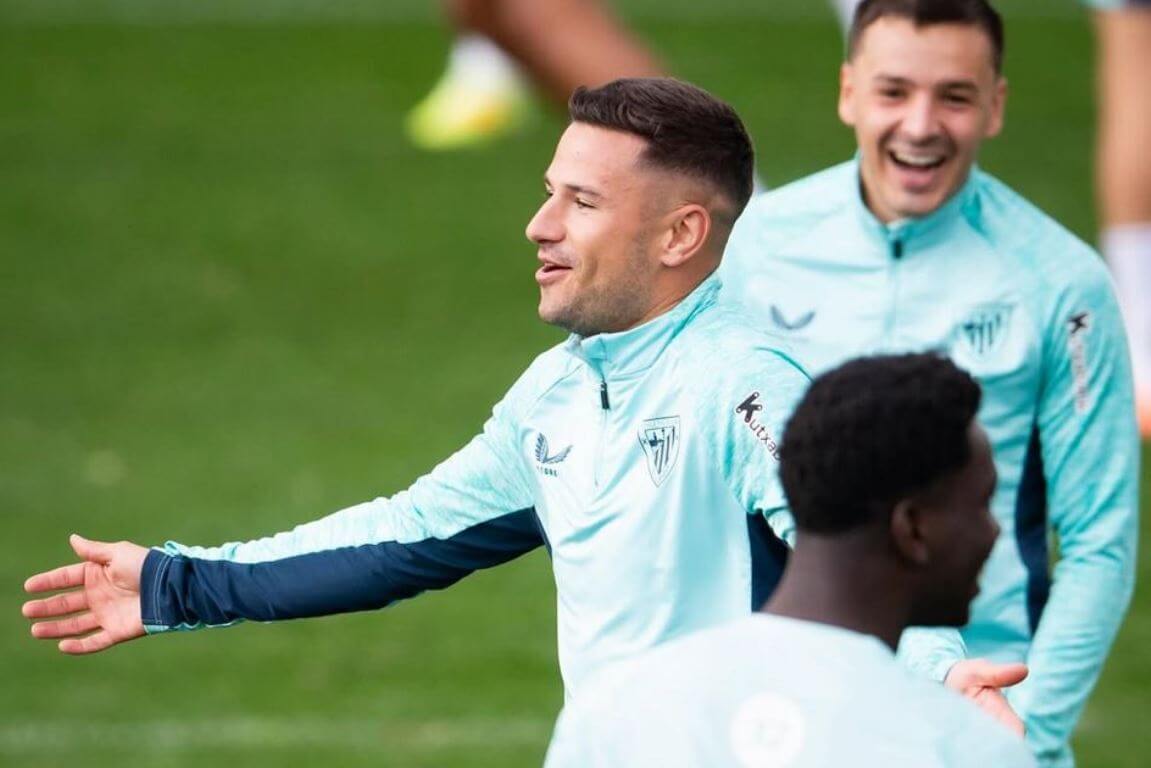 El punta Gorka Guruzeta en un entrenamiento en Lezama (Foto: Athletic Club).