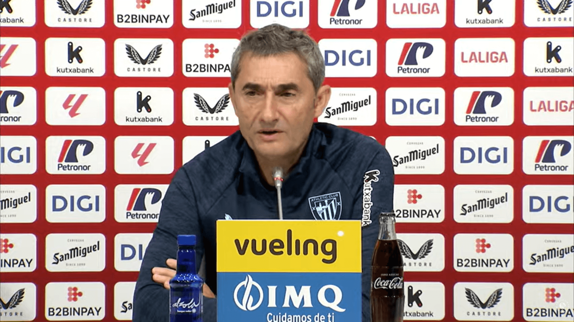 Ernesto Valverde, en la sala de prensa del Athletic.