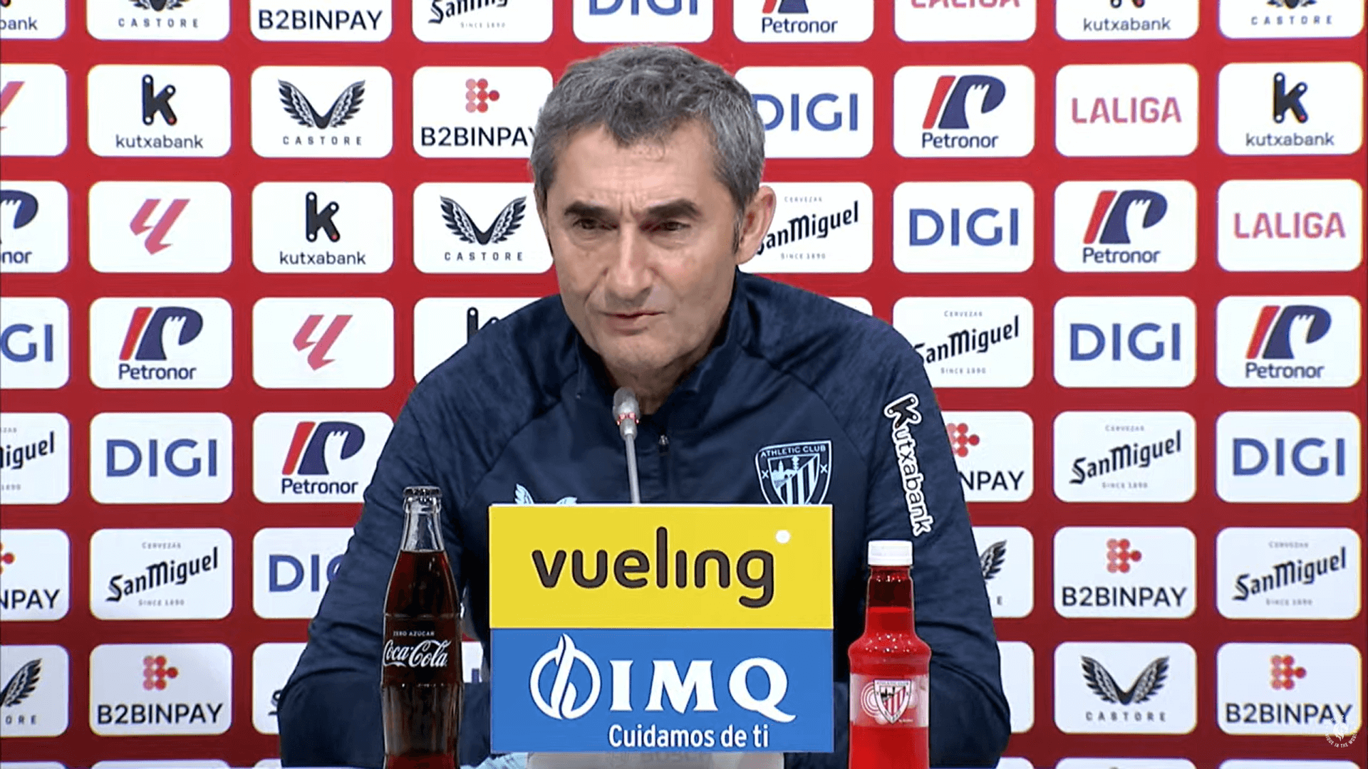 Ernesto Valverde, en la sala de prensa con el Athletic Club.