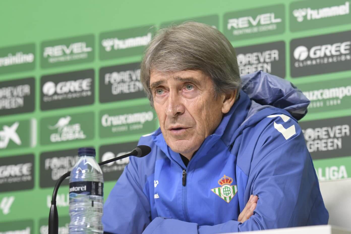 Manuel Pellegrini, en la previa del Betis - Barcelona (Foto: Kiko Hurtado).