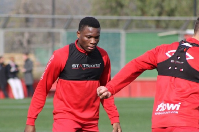 Ndi en un entrenamiento con el conjunto balear (Foto: RCD Mallorca).