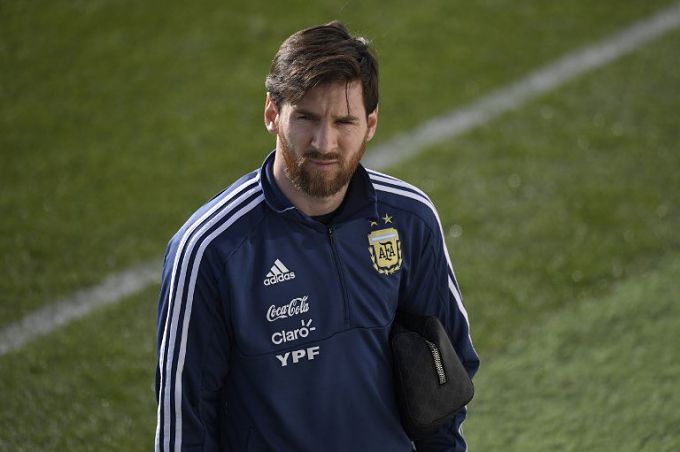 Messi, en una concentración con Argentina.