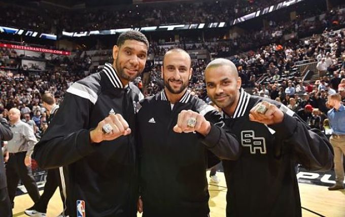 Spurs Reciben Anillo Campe n de NBA V deo