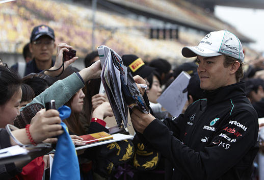 Nico Rosberg ha logrado la 'pole' en China.