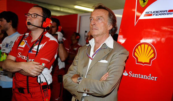 Domenicali y Montezemolo, en el box de Ferrari.